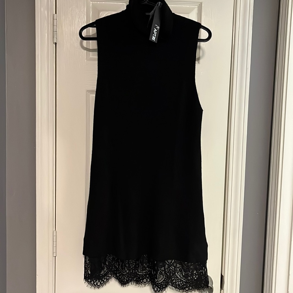NWT Woman’s APT Sweater size Large color black tie.